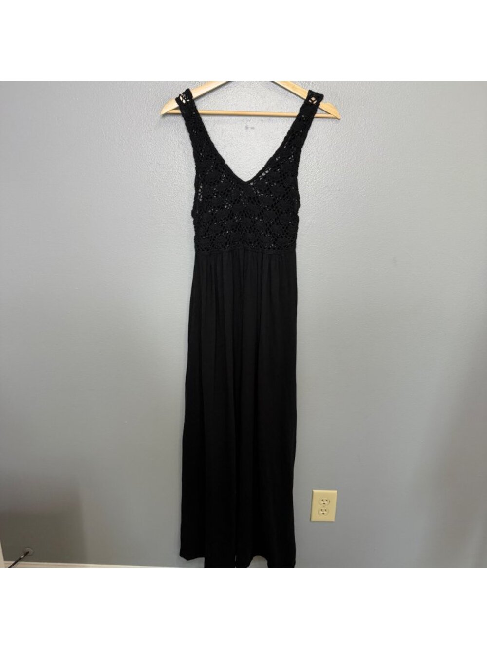 AERIE black crochet tank top maxi dress in black size S